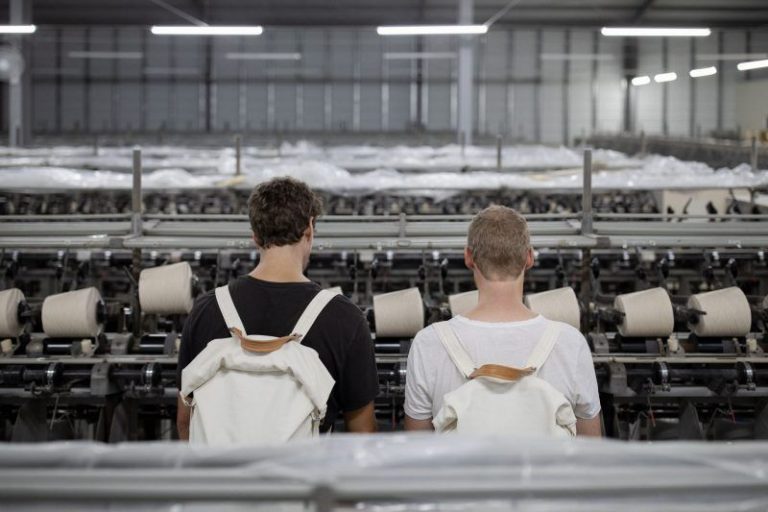 4749 QWSTION BANANATEX CAMPAIGN 05 768x512