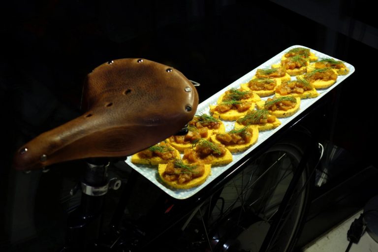 4809 ezgif.com webp to jpg 2 768x512