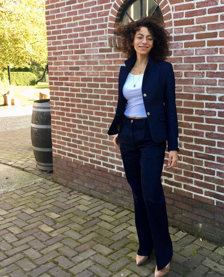 5151 60741133 685697531891617 4424232735420342703 n 768x949